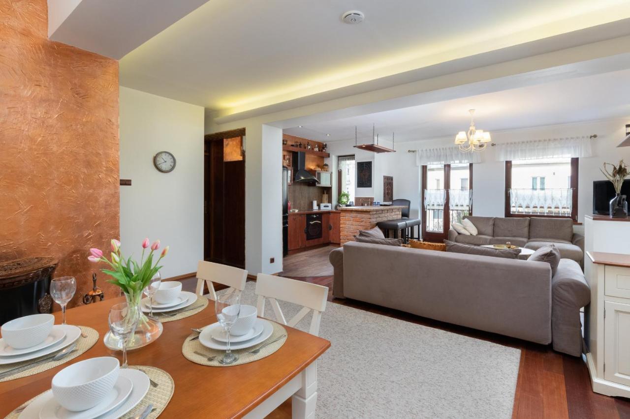 Gdynia Centrum Wyjatkowy Apartament Przy Promenadzie Z Balkonem By Noclegi Renters Екстериор снимка