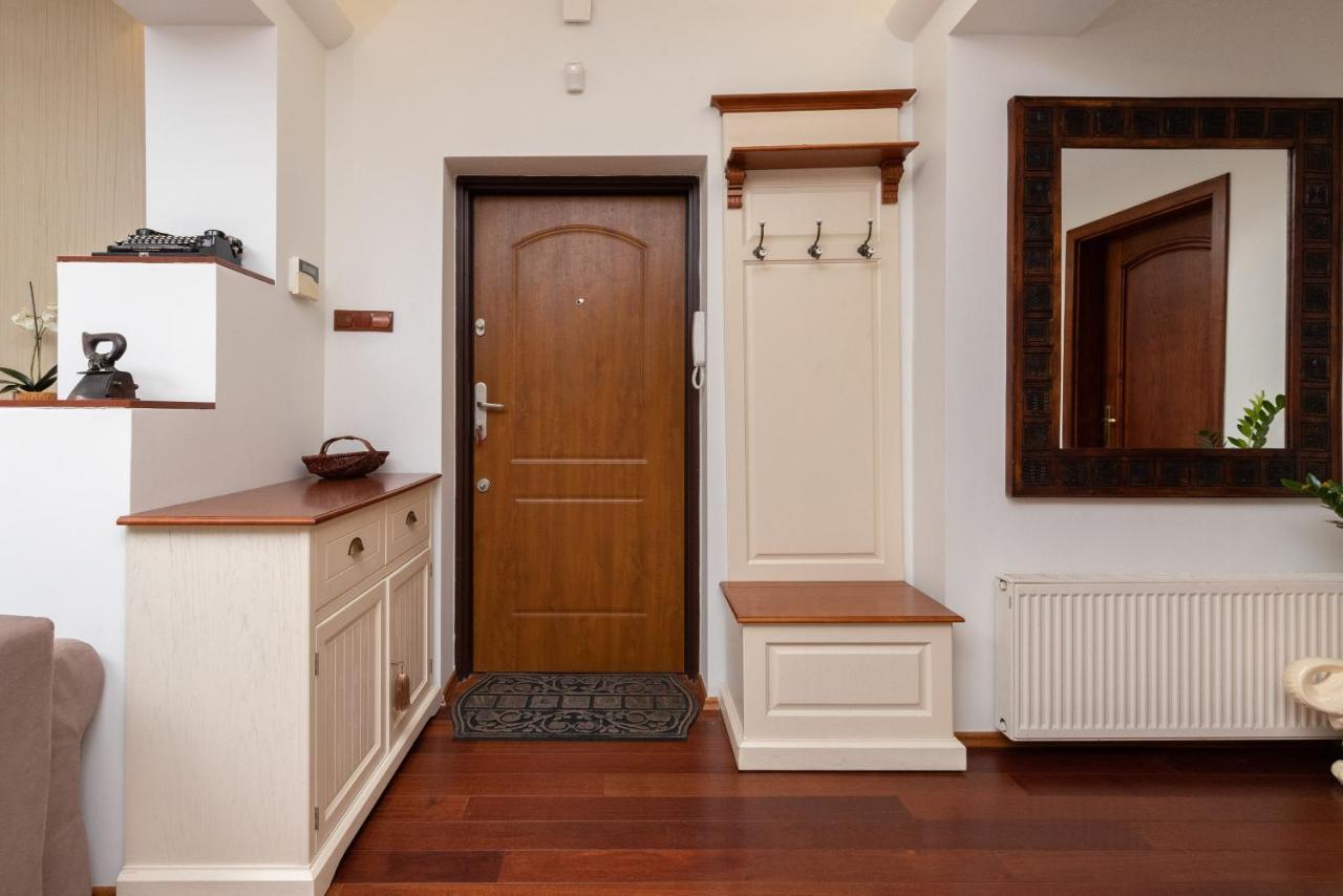 Gdynia Centrum Wyjatkowy Apartament Przy Promenadzie Z Balkonem By Noclegi Renters Екстериор снимка