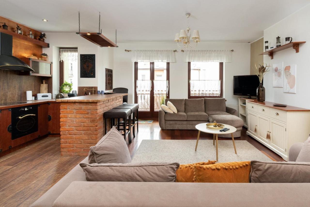 Gdynia Centrum Wyjatkowy Apartament Przy Promenadzie Z Balkonem By Noclegi Renters Екстериор снимка